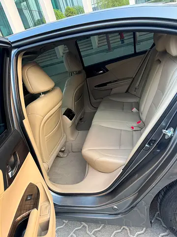 2016 Honda ACCORD 照片 11