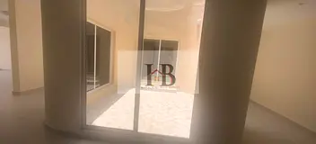 Villa for Rent in Al Jafiliya – Main Road