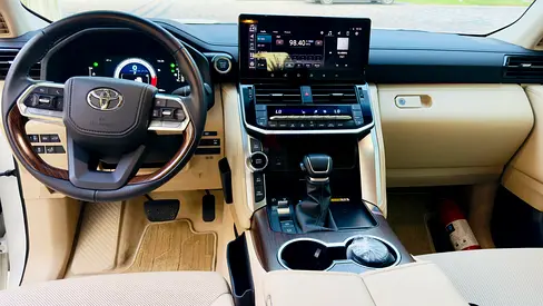 2026 Toyota Land Cruiser GXR — zdjęcie 16