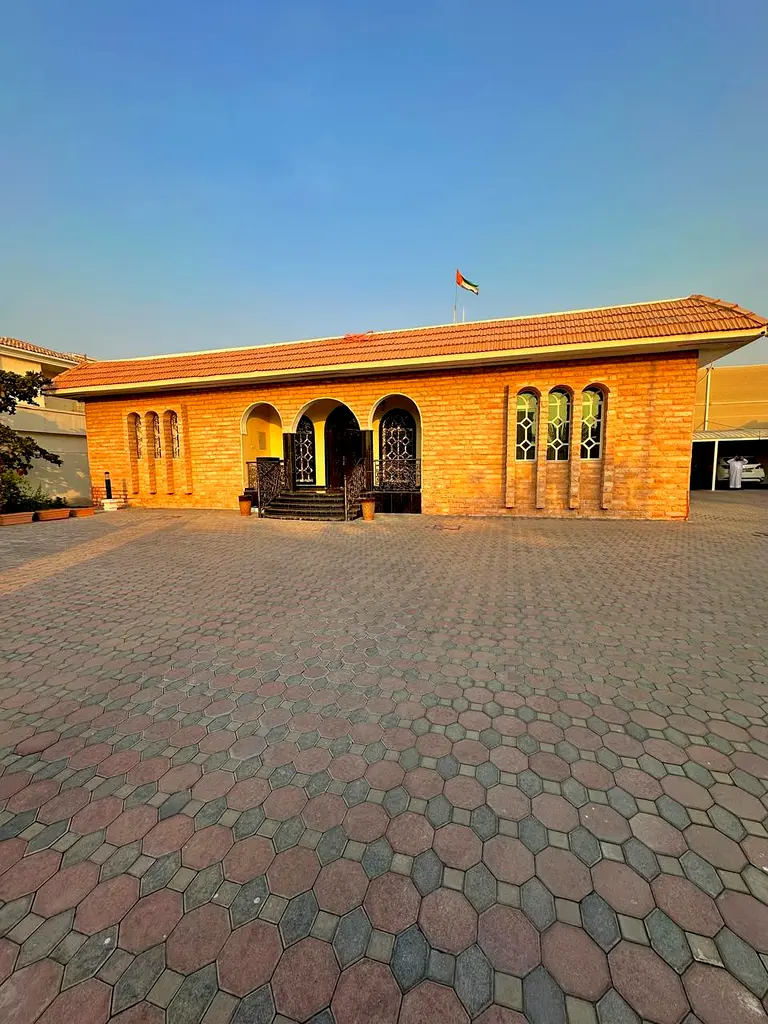 gallery-image