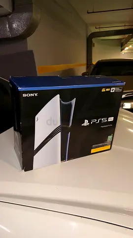 PlayStation 5 Pro 2TB 2Controllers