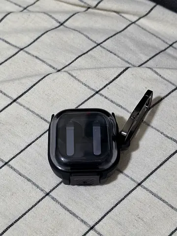 Galaxy Buds Pro 4 with Spigen Tough Armor Style Case.