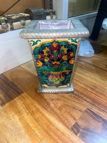 Designed flower vase-15cm height