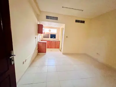 School Area Big size saprt kitchen studio 19k available in muwaileh sharjah