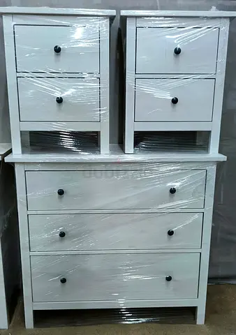 IKEA Chest of drawers 3 with 2 Side Tables In perfect condition