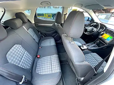 MG ZS Standard, миниатюра 14