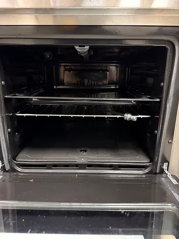 cooking range 4 burner, under warranty