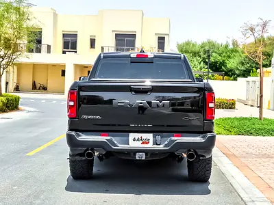 صورة 7 لـ 2025 RAM 1500