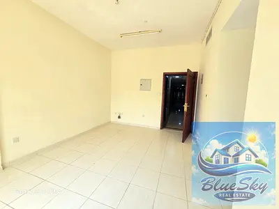 Nice finishing 1BHK WITH BALCONY BIG SIZE 900SQFT RENT 25K ONLY