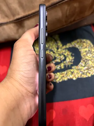 Samsung Galaxy Smartphone in Black