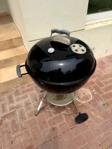 Weber 57cm Kettle Charcoal BBQ