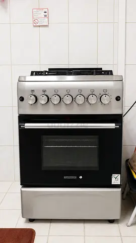 Gas cooker New 300 AED
