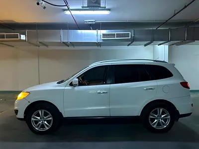 2011 Hyundai SANTA FE — фото 6