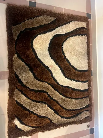 Brown and beige $%&! area rug — 160x120cm, good condition