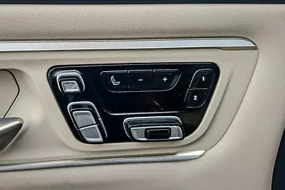 2025 RAM 1500 缩略图 18
