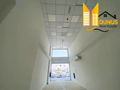 🚪✨ On-Road Facing Shop Available for Rent in Mowihat, Ajman! ✨🚪