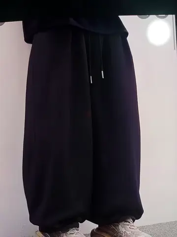 Black oversized baggy sweatpants with drawstring - size L