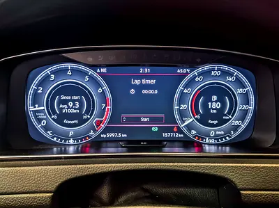 صورة 14 لـ 2019 Volkswagen GOLF GTI