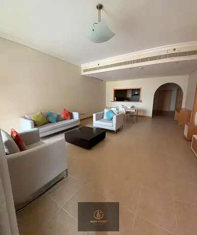 FURNISHED \DIRECT ACCESS TO BEACH\ READY TO MOVE