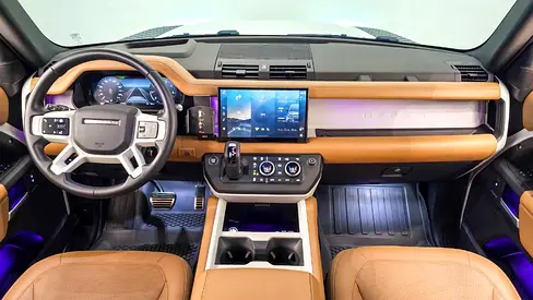 صورة 2 لـ 2025 LAND Rover DEFENDER