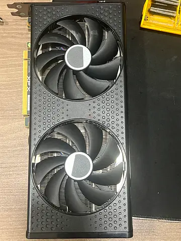 RX 7600 XT GPU 16 GB VRAM ( price negotiable)