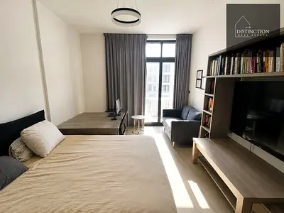 FURNISHED STUDIO | VACANT | POOL VIEW