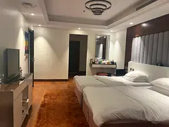 Bedspace in master room for female outside DIFC metro