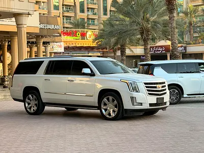 2017 Cadillac ESCALADE 照片 4