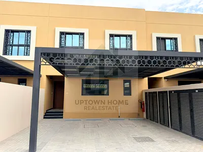 3 bed /ready to move / new