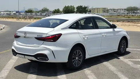 MG MG5 Luxury, миниатюра 9