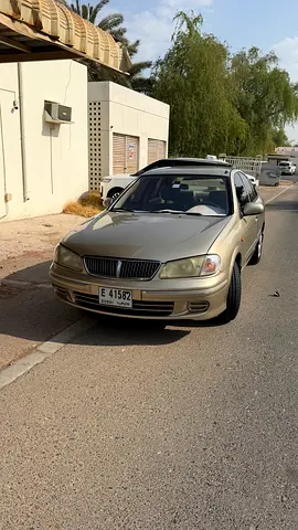 2003 Nissan SUNNY photo 3
