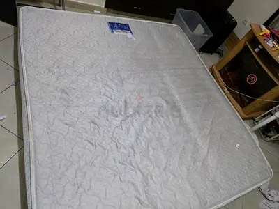 Used Double/Queen Mattress in Good Condition