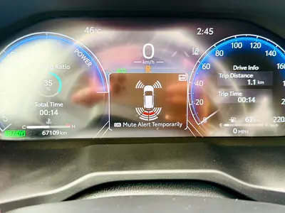 صورة 6 لـ 2023 Toyota RAV 4