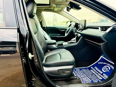 صورة 18 لـ 2023 Toyota RAV 4