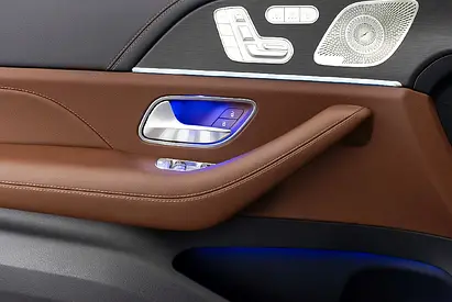 2025 Mercedes-BENZ GLE — миниатюра 11