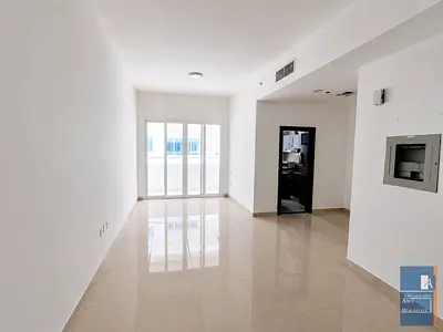 Exclusive Studio for Family, Access to Pools, Gyms, and Car Park