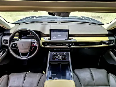 2021 Lincoln AVIATOR — фото 9