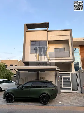 🏡 للايجار فيلا تاون هاوس فاخرة في الياسمين – عجمان ✨  🔥 فرصة مميزة للسكن العائلي في واحدة من أرقى مناطق عجمان  📍 الموقع: الياسمين – عجمان