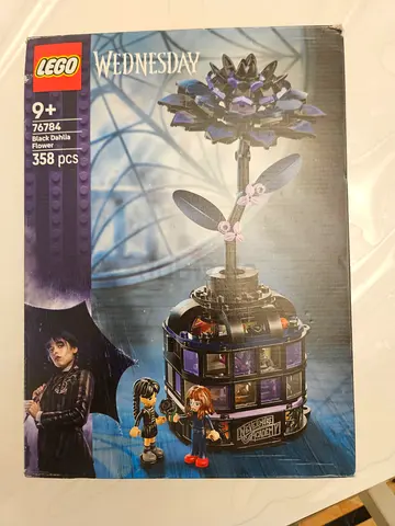 LEGO Wednesday 76784 – Black Dahlia Flower | 358 Pieces | Brand New