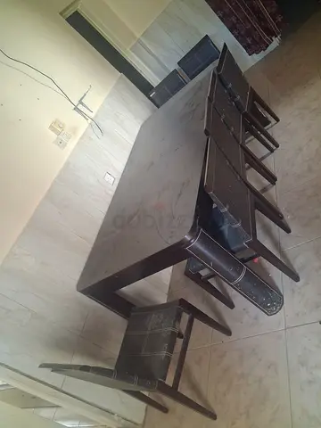 Dining table.set i sale