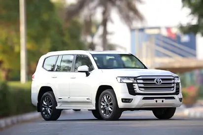 TOYOTA LAND CRUISER 3.5 GXR NO RADAR WITH JBL 2026 - WHITE *EXPORT ONLY*