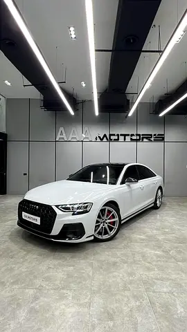 2022 AUDI S8 缩略图 5