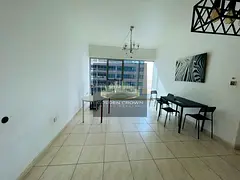 Beautiful 2 Bedroom With Community View Available For Rent