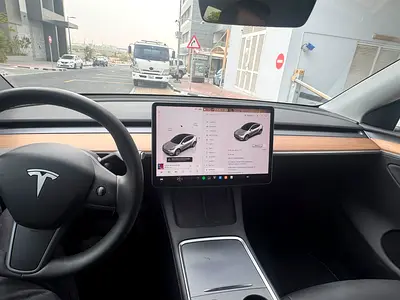 صورة مصغرة 8 لـ 2023 Tesla MODEL Y