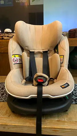 BeSafe Toddler Car Seat with ISOFIX BaseiZi Modular i-Size in Beige