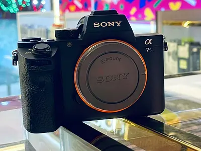Sony camera a7sii only body shutter 13K