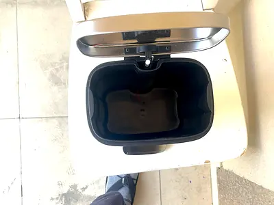 Trash Cans & Recycling