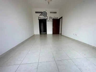 Vacant ready to move apartment