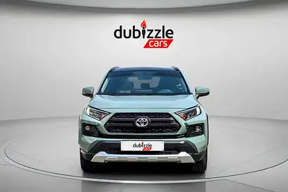 2025 Toyota RAV 4 照片 2