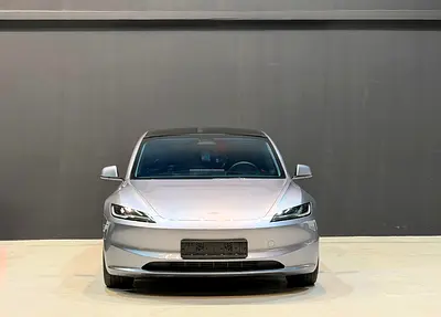 Tesla Model 3 Standard, миниатюра 3